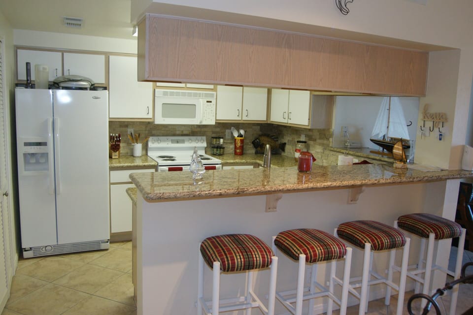 Full equipped kitchen