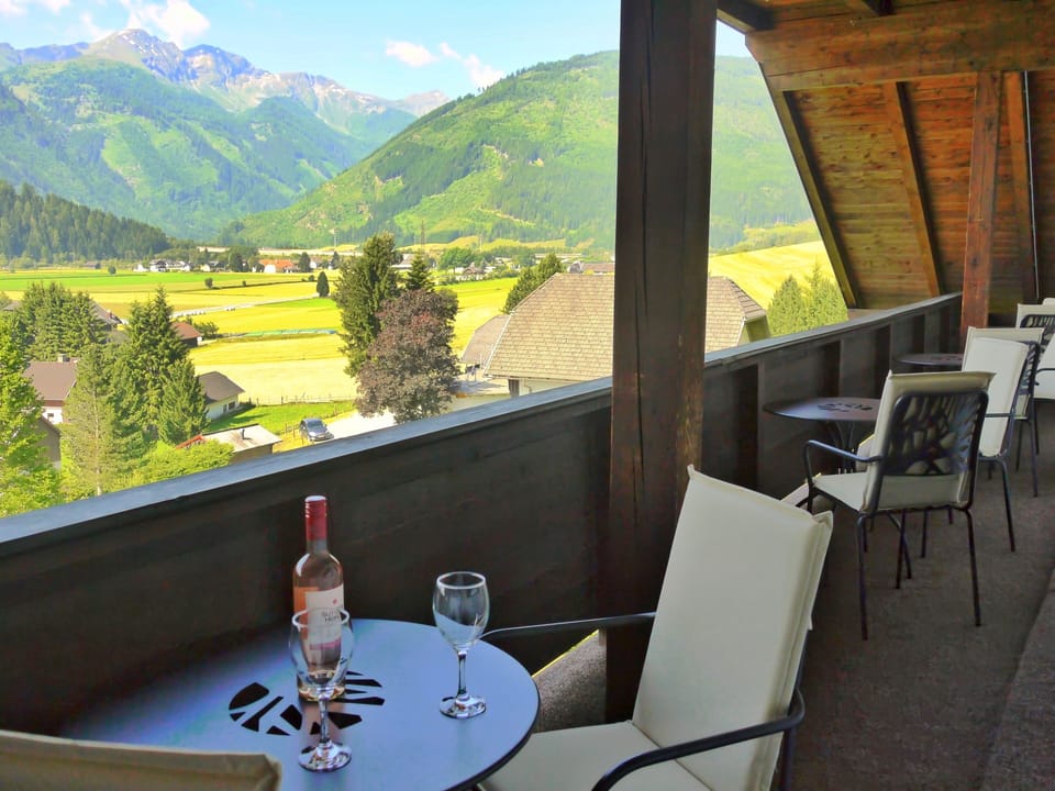 Private Balcony with Mountain Vista