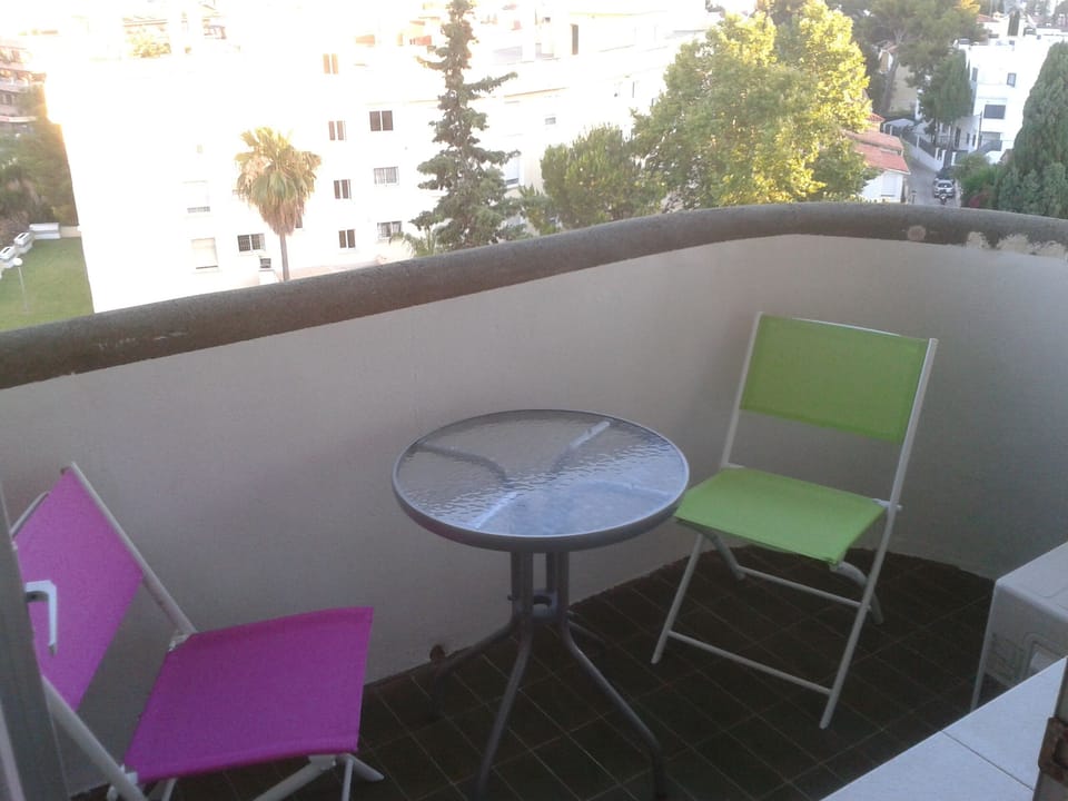 living room balcony
