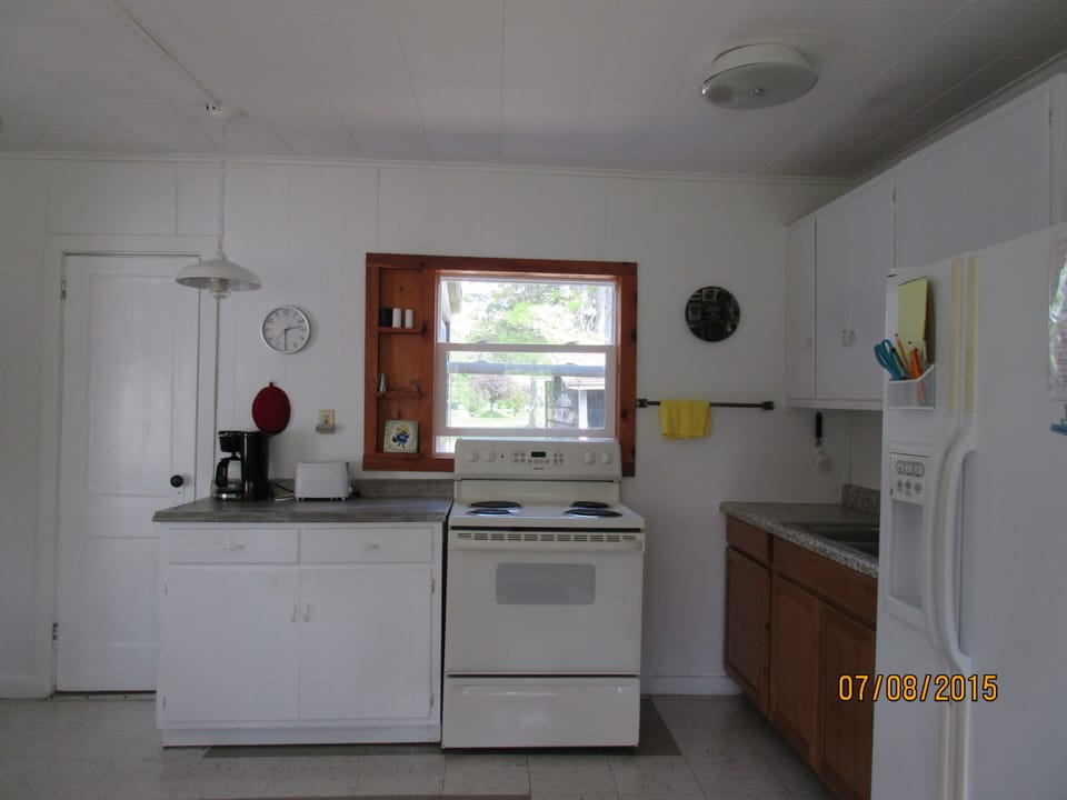 Spacious kitchen