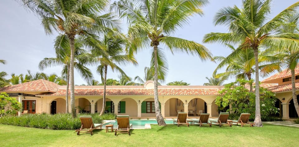 Arrecife 24/25 - Incredible Micro Estate Villa (2032)