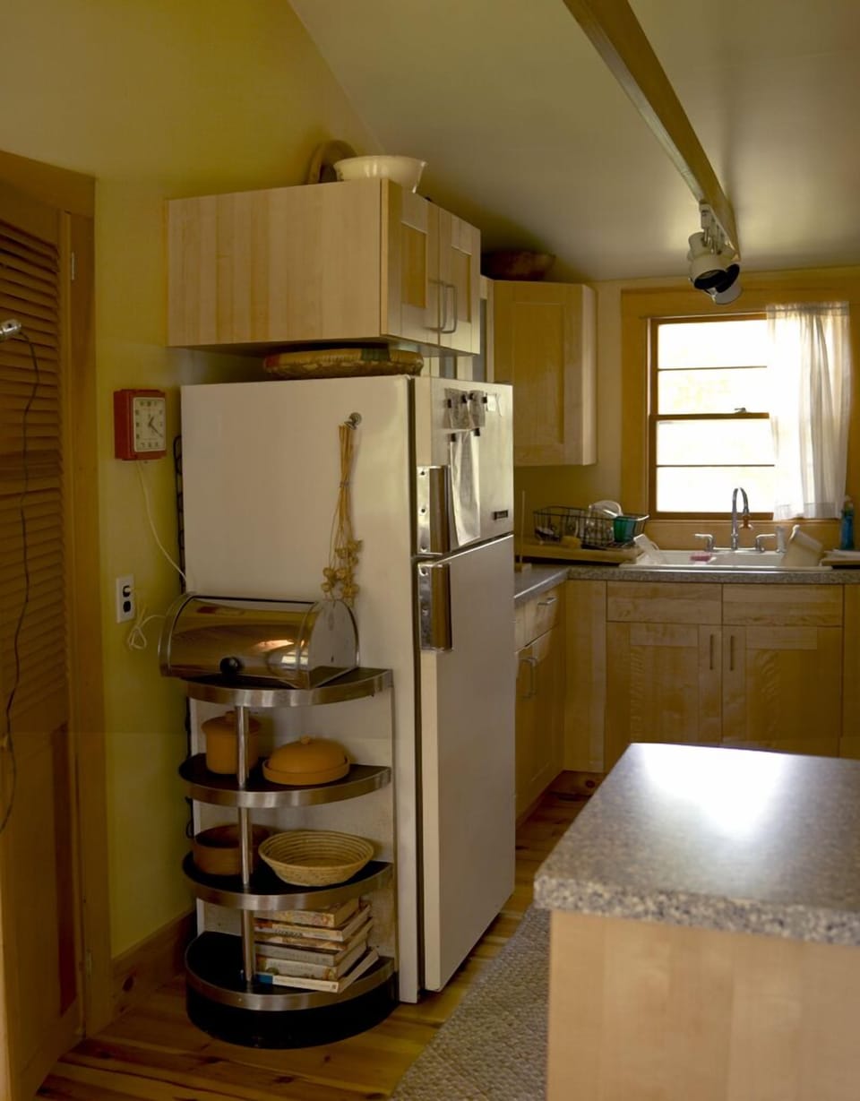 Kitchen, view of left area