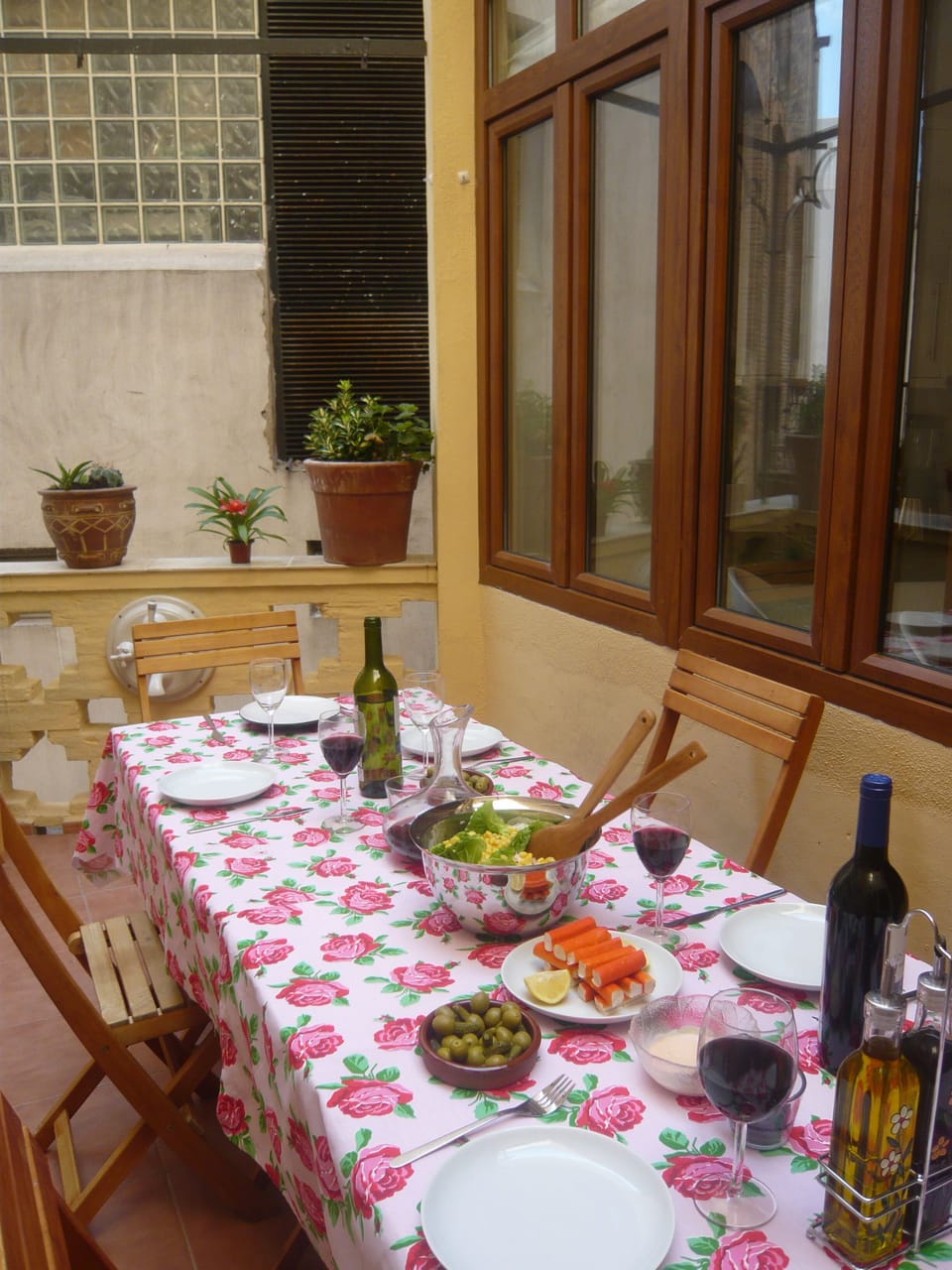 Dine al-fresco on our snug terrace with fantastic local Spanish produce