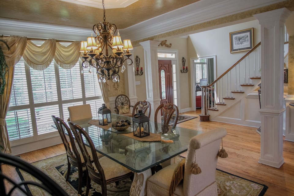 Dining area with front stairs