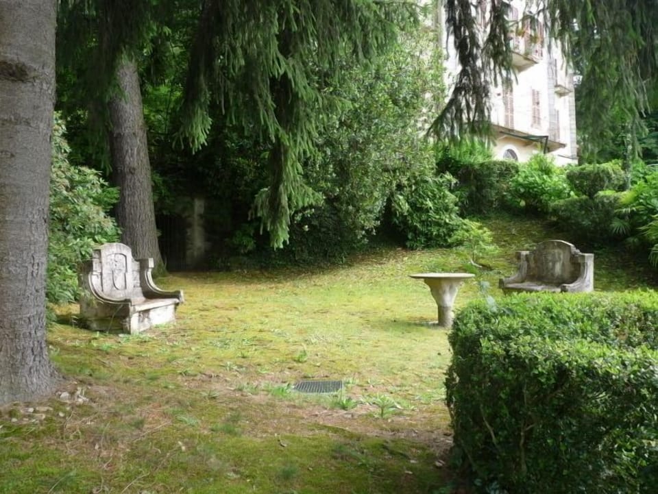 Secular park