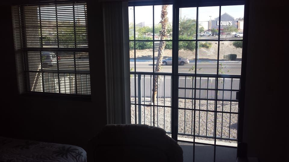 Guest Bedroom Sliding window/balcony view