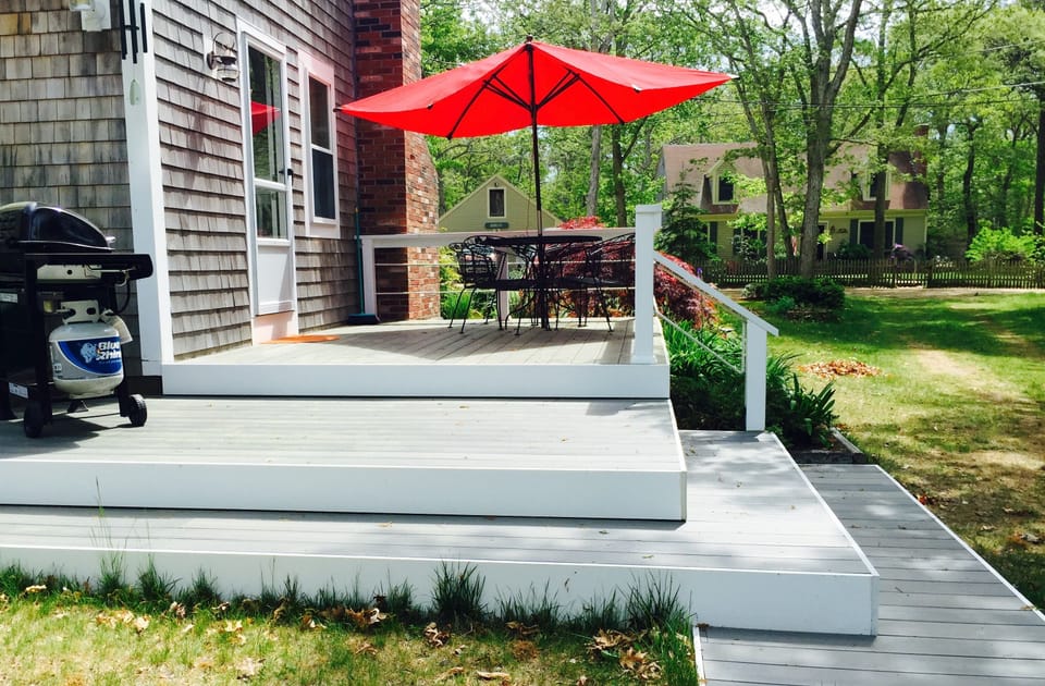 Side Deck with table and Main Entrance