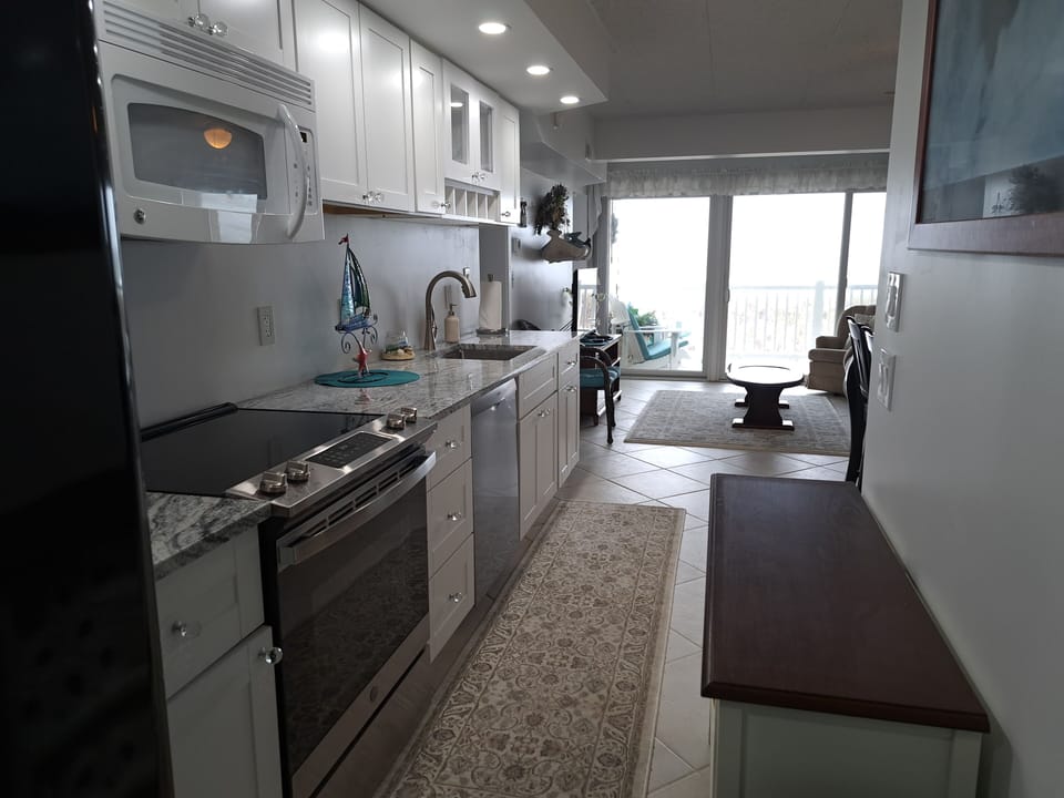 kitchen view from entrance 