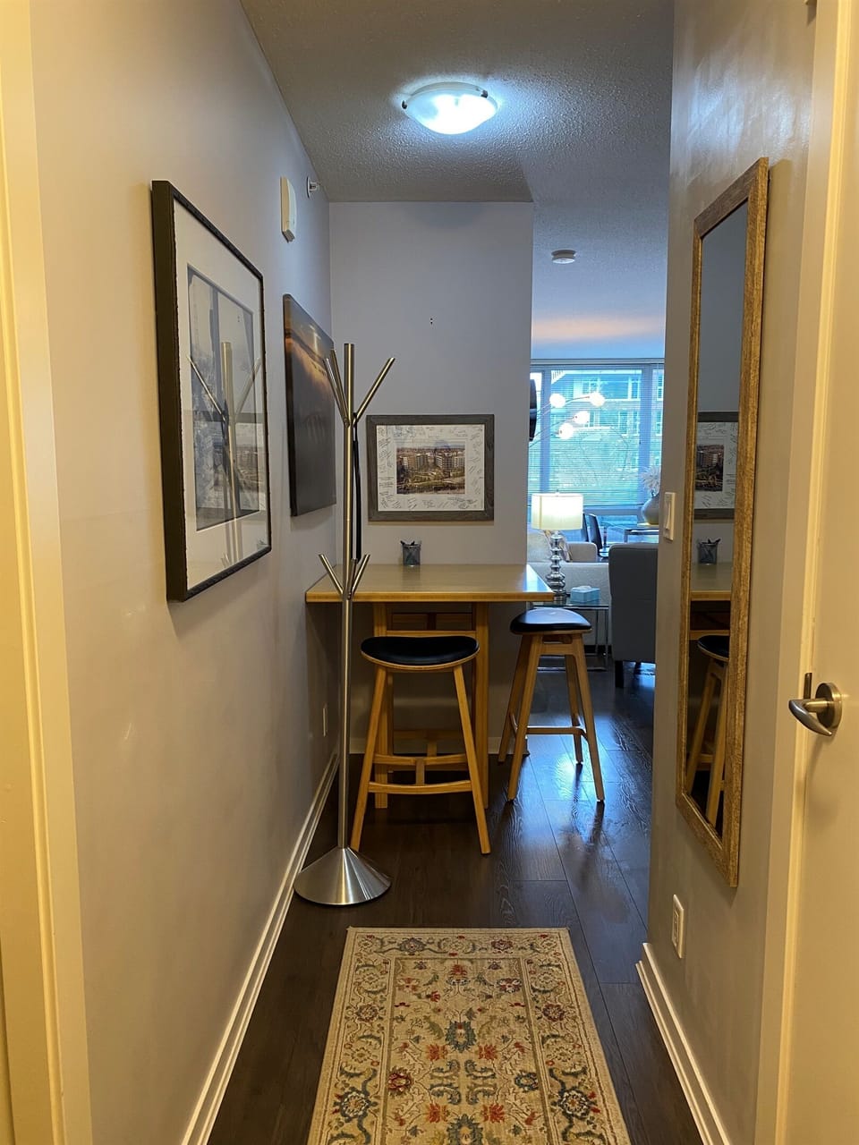 Entrance Hall with Eating Nook or Workstation 