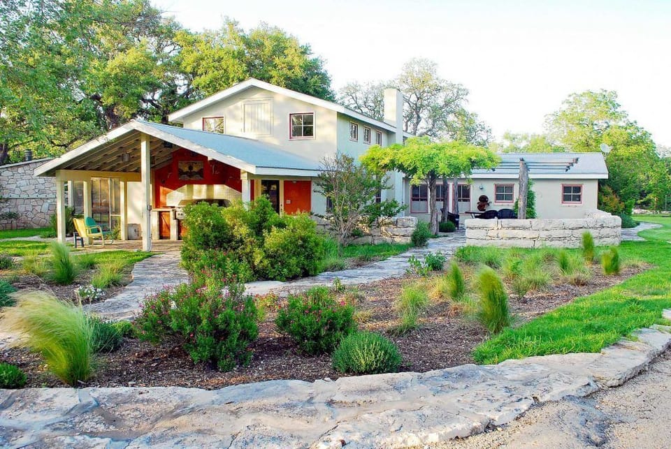 The Lodge - Exterior