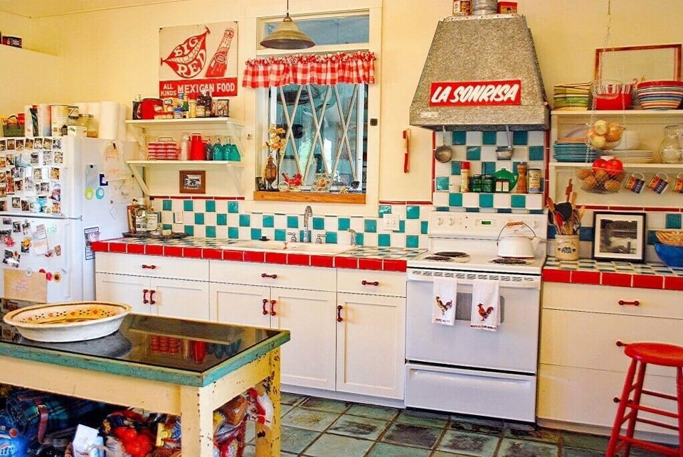 Casa Sonrisa - Kitchen