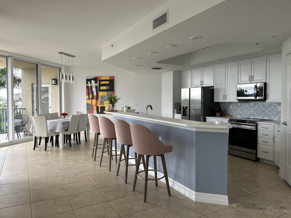 Open concept- kitchen, dining, and living room. Great for entertaining.