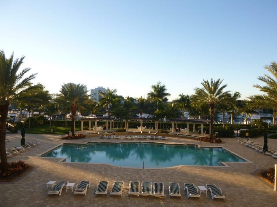 FANTASTIC Pool!