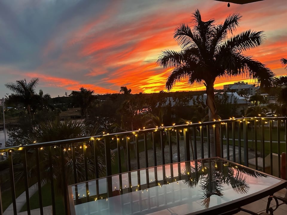 Sunset views from the lanai