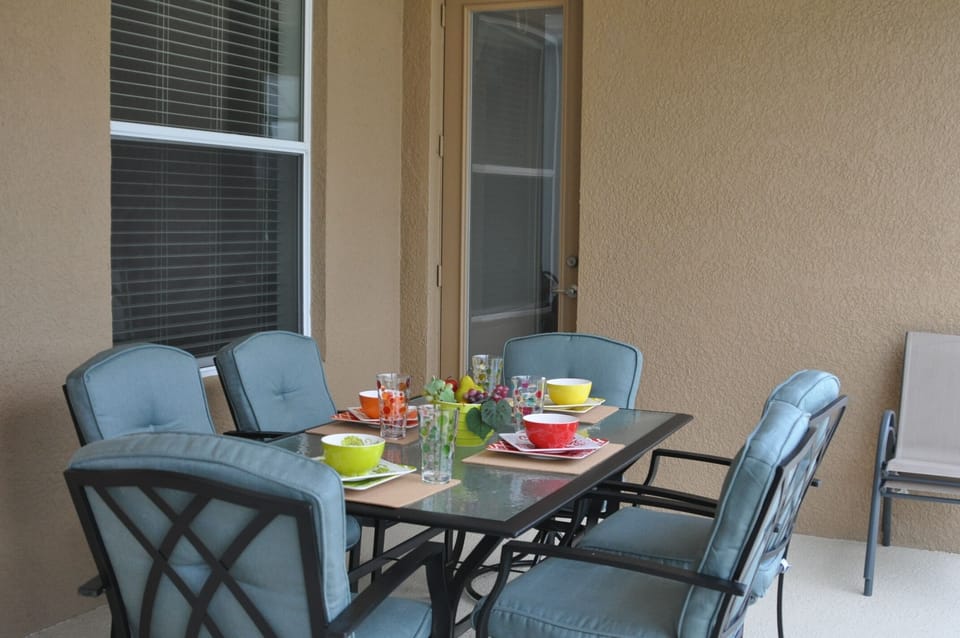 One of the patio dinning options.
