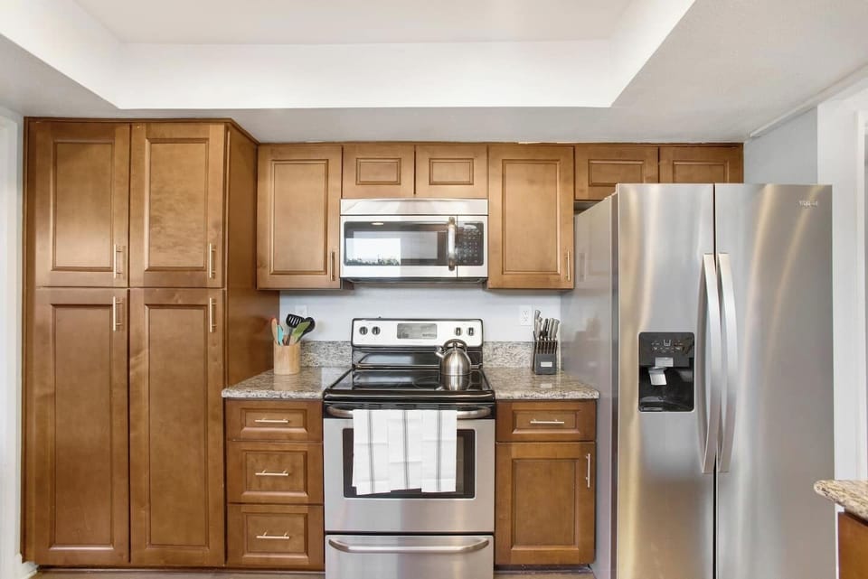 Prepare and enjoy your own meal in this beautiful gourmet kitchen.