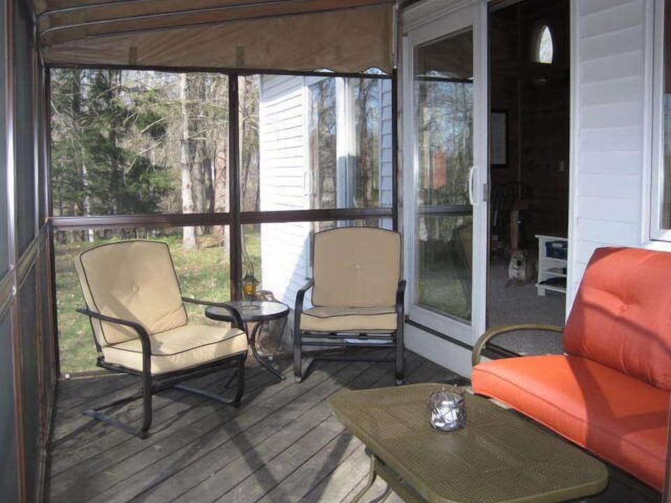 covered screen porch