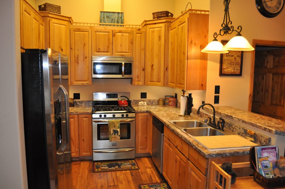 Full kitchen view