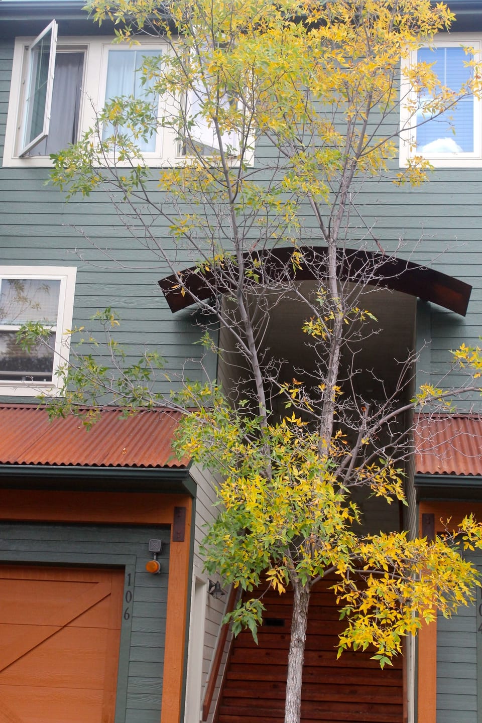 Entrance to Townhouse on left
