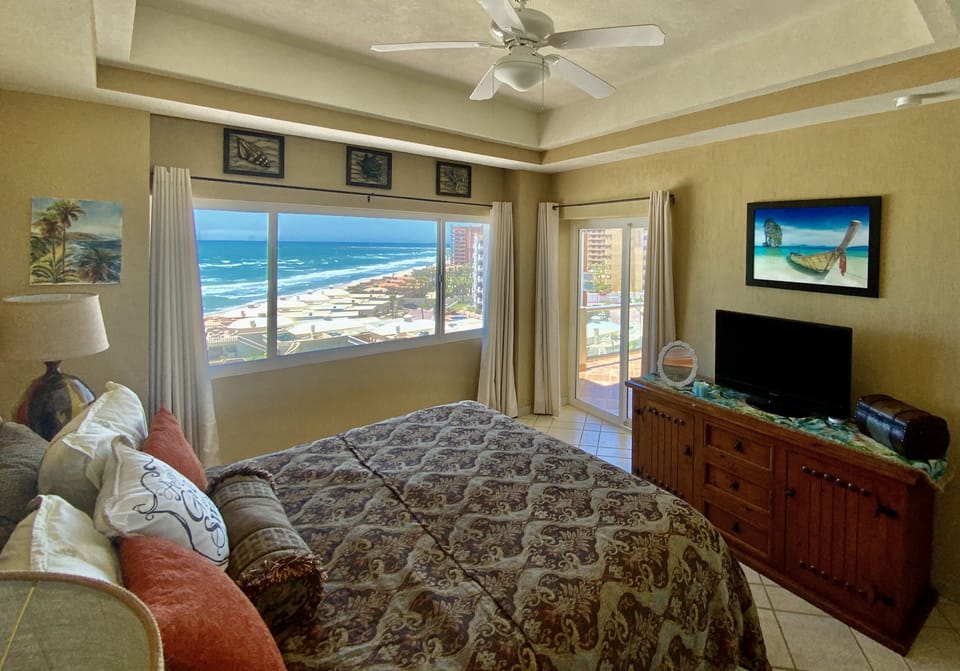 BEAUTIFUL VIEW OF THE SEA OF THE CORTEZ FROM THE MASTER BEDROOM