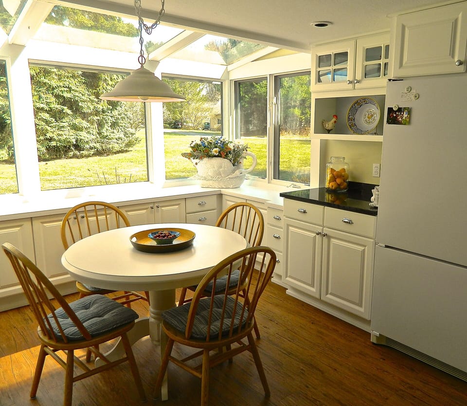 Kitchen Breakfast Nook