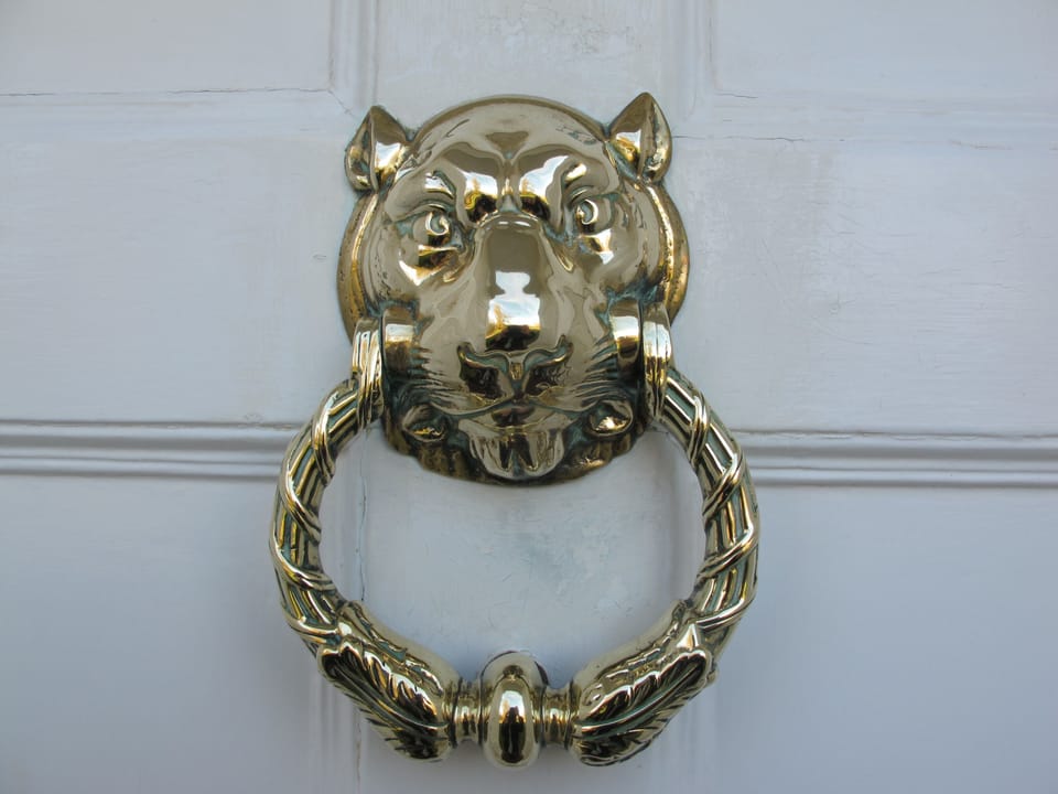 front door knocker