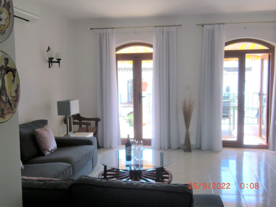 Lounge area