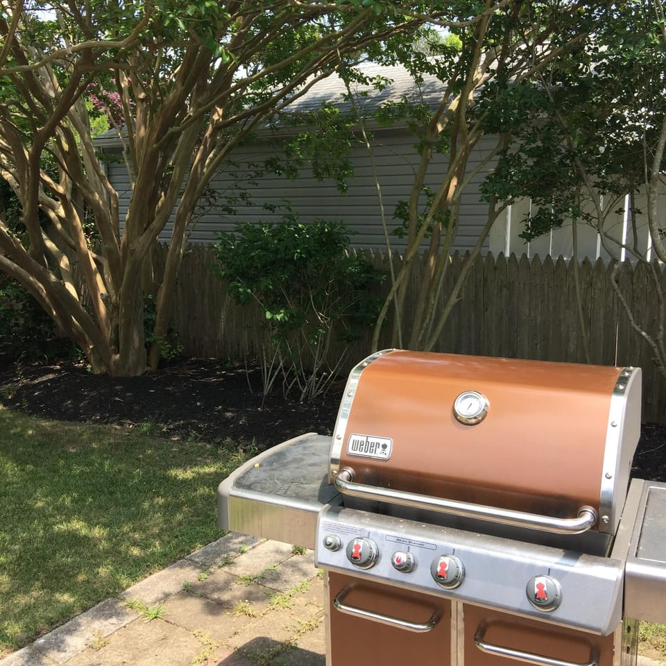 Weber grill with sear station