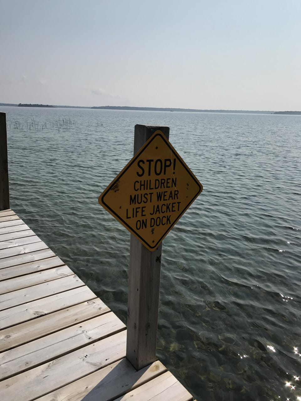Children must wear life jacket on dock