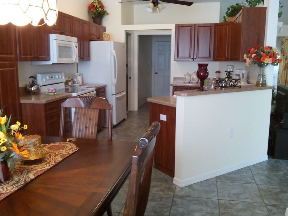 Kitchen-Lake view