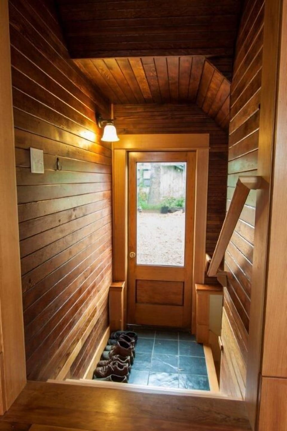 Stairs to downstairs