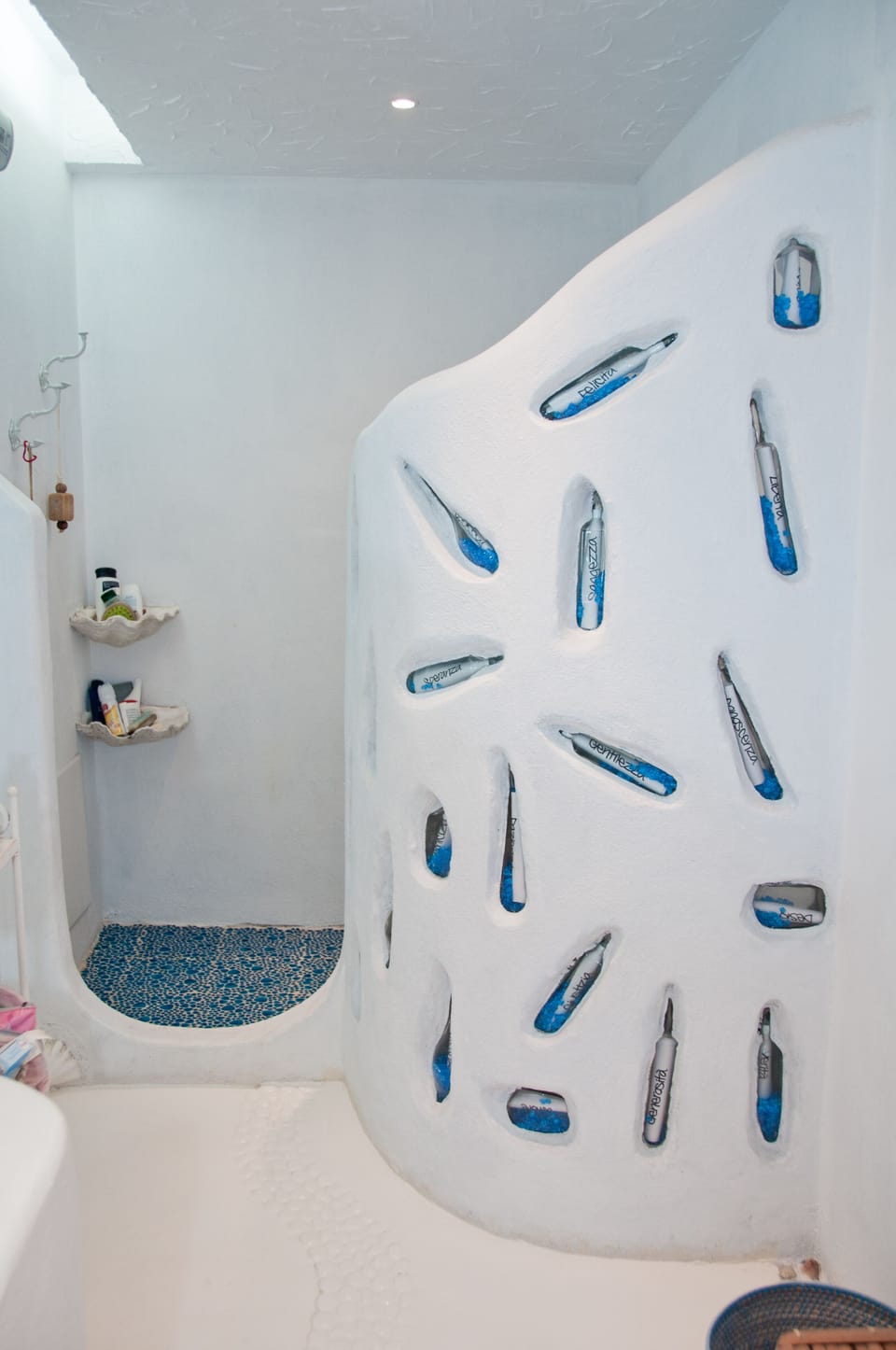 shower master bedroom Villa Arios 