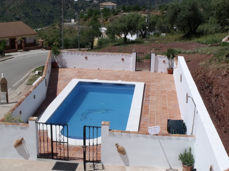 Looking down to the pool