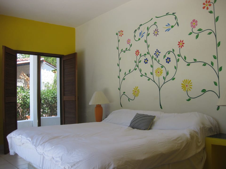 King size bed