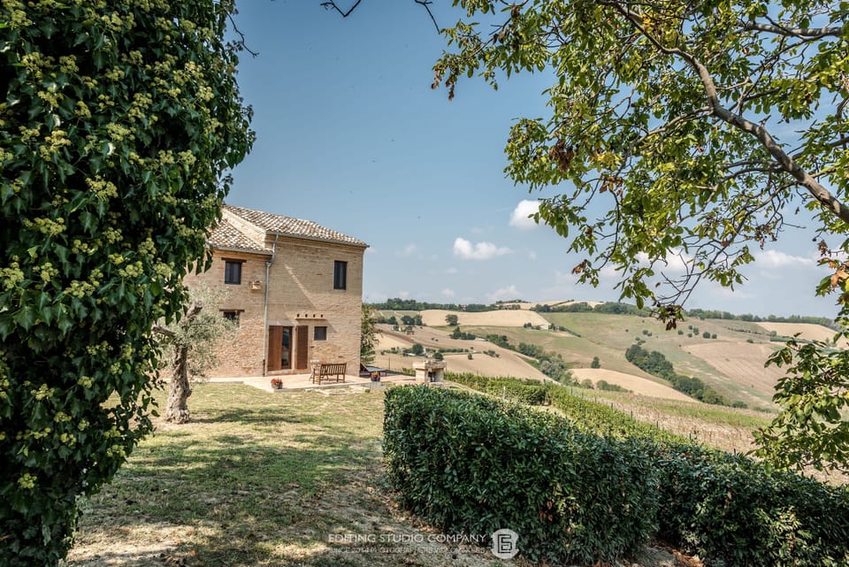 casa falcone from the back