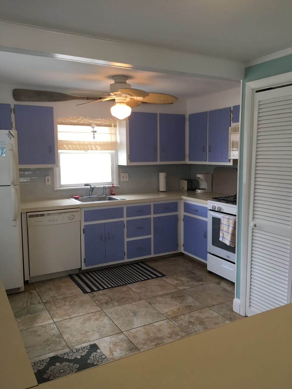 Open and airy kitchen. Fully equipped to make your favorite meal! 