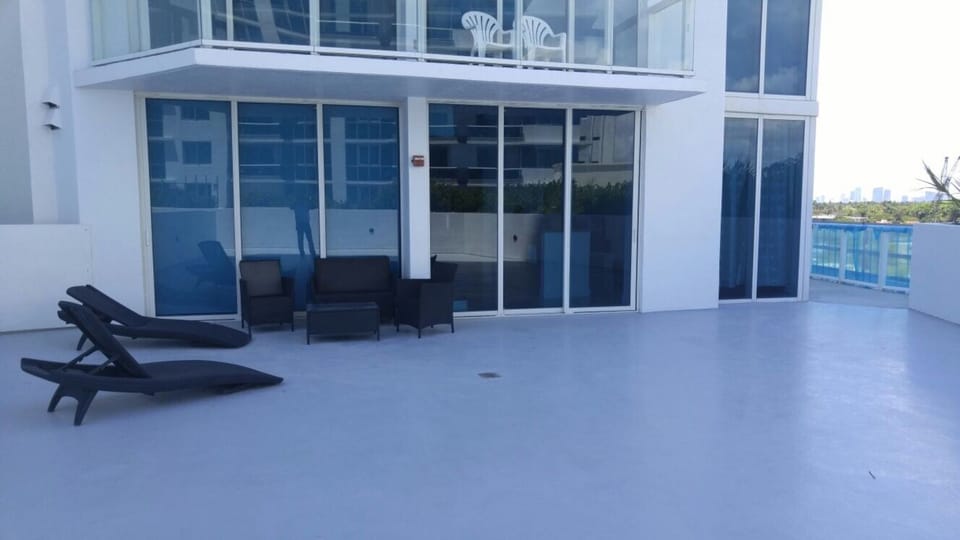 lanai patio