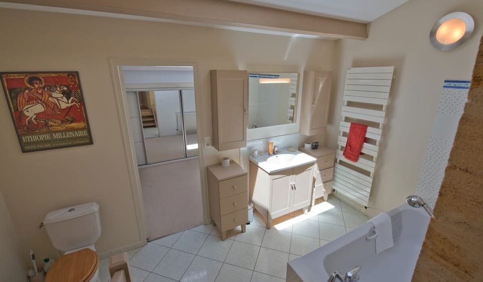 Family bathroom