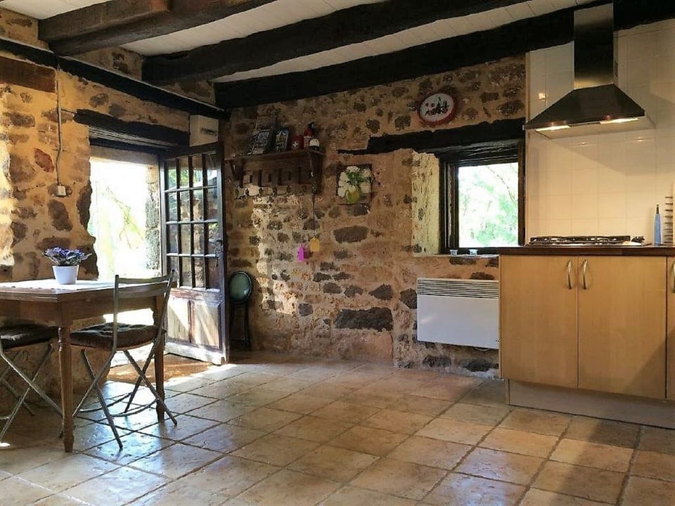 Kitchen/Dining Petit Pessel 