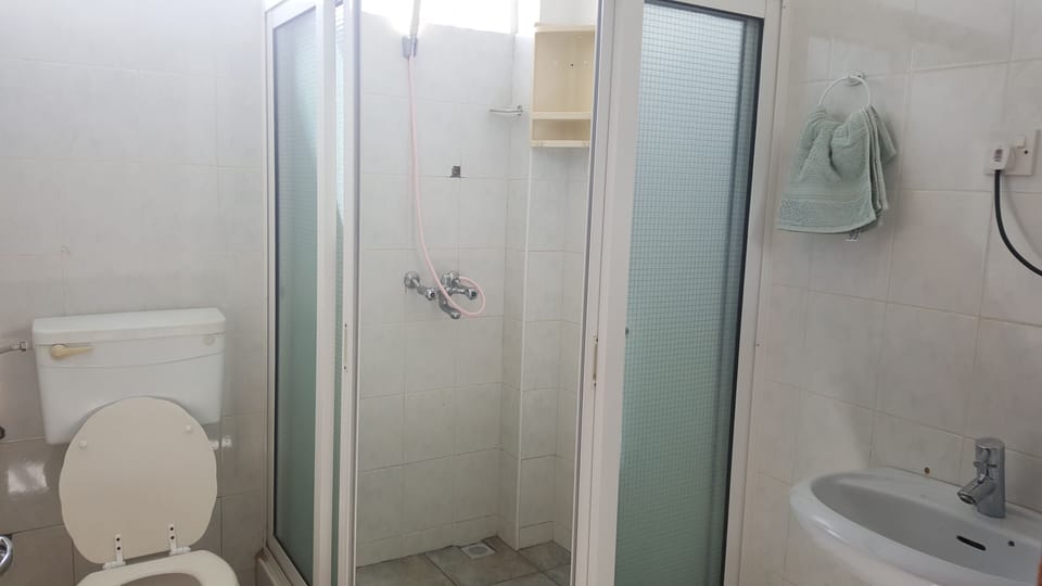 Ensuite-Attached bathroom and toilet