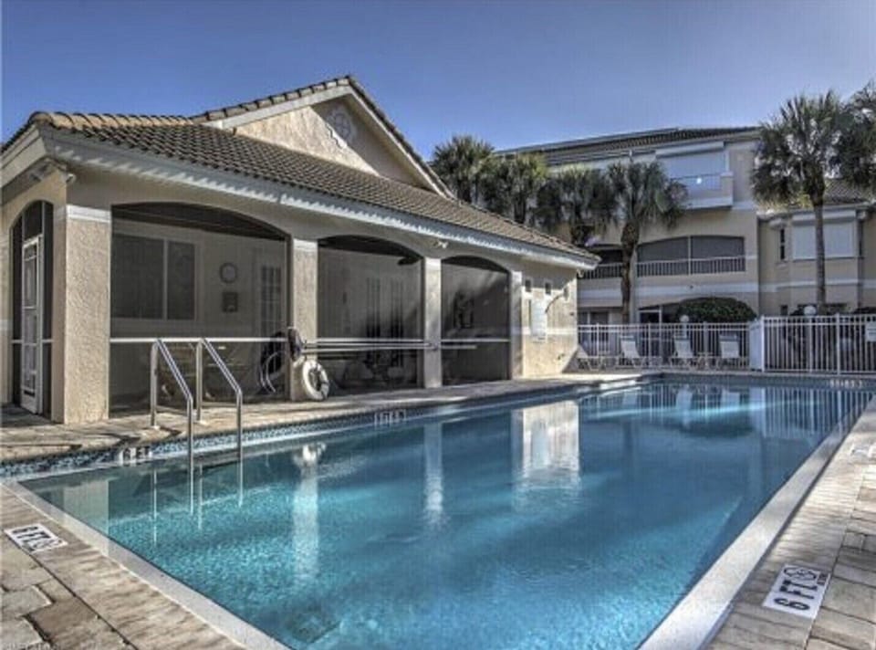 Heated pool