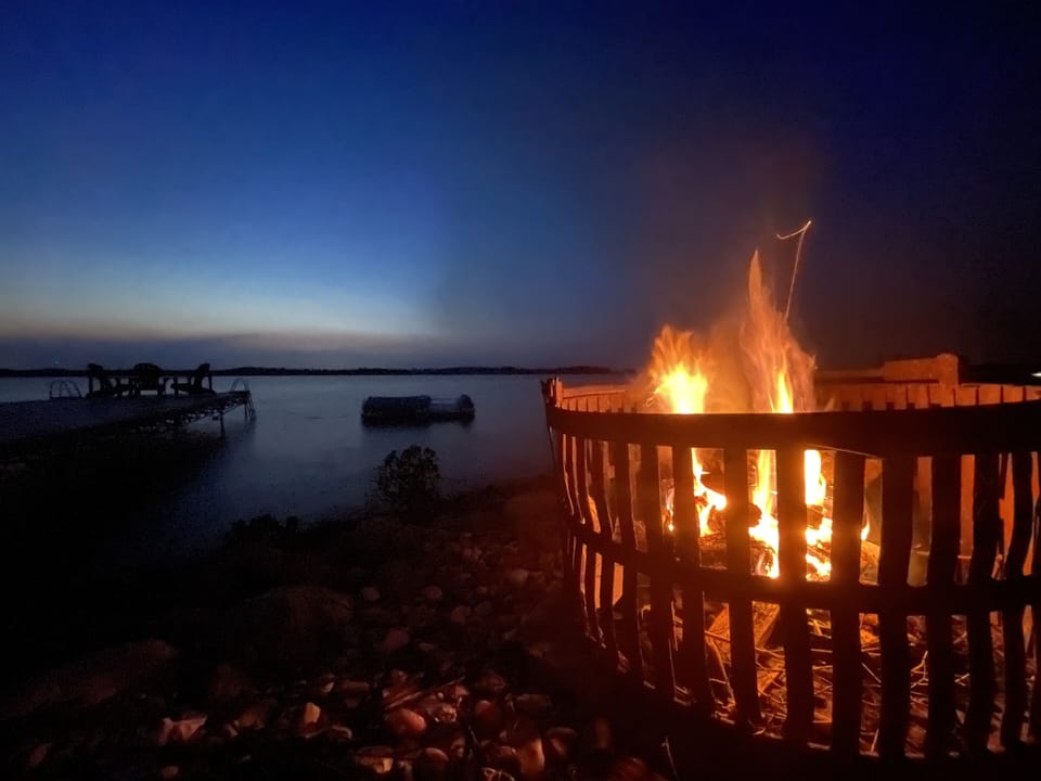 Our historic County canning factory bucket creates stunning flames.

