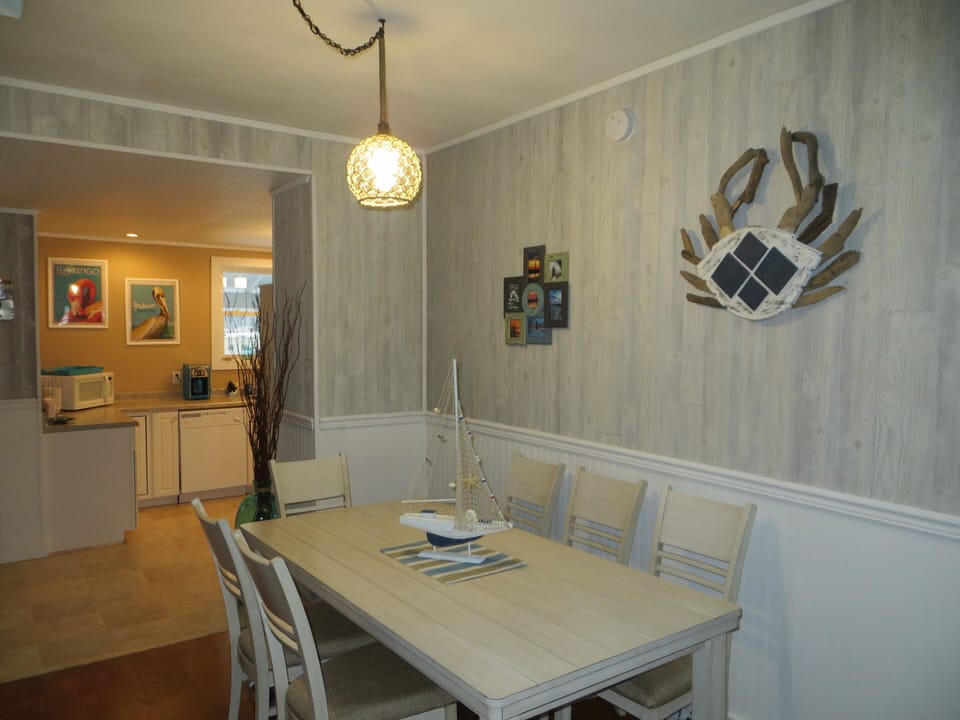 Dining room-table seats 8