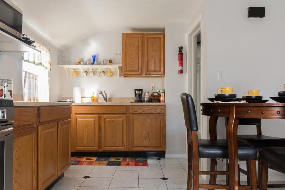 Fully equipped kitchen