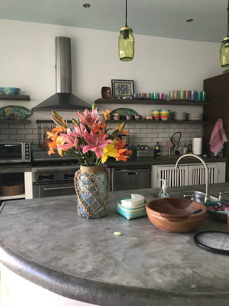 Another view of kitchen 