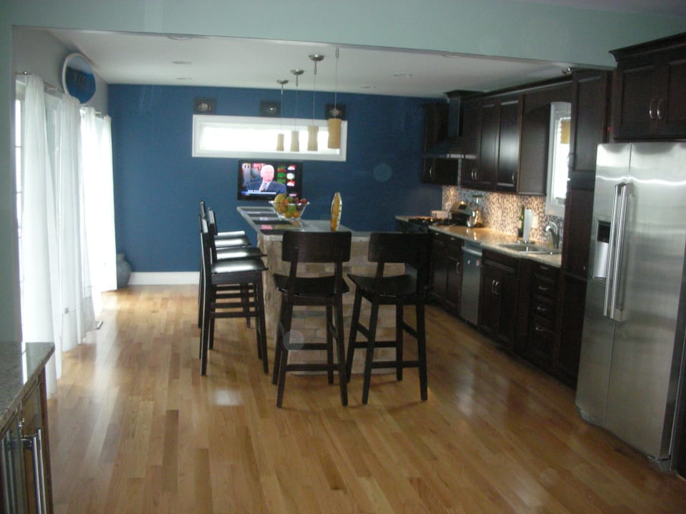 Full kitchen with TV!