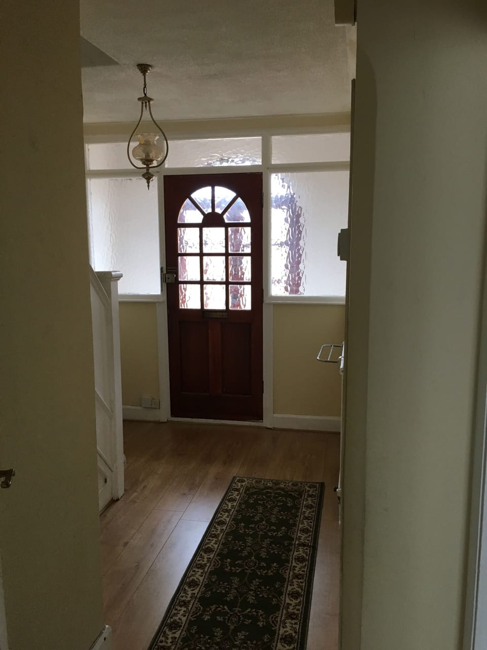 Upstairs Bathroom (No Shower)