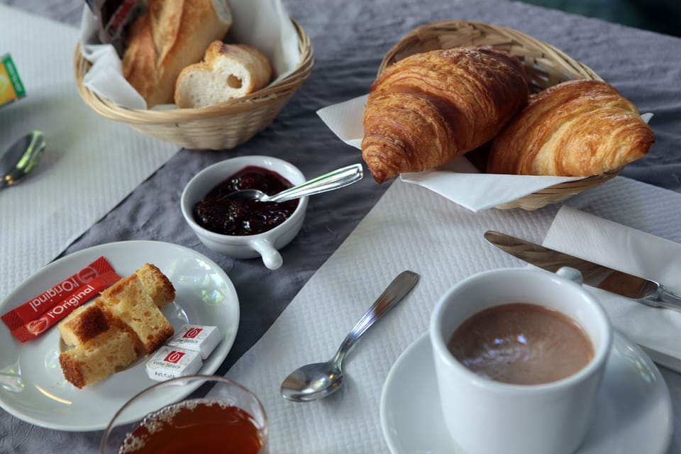 Breakfast meal