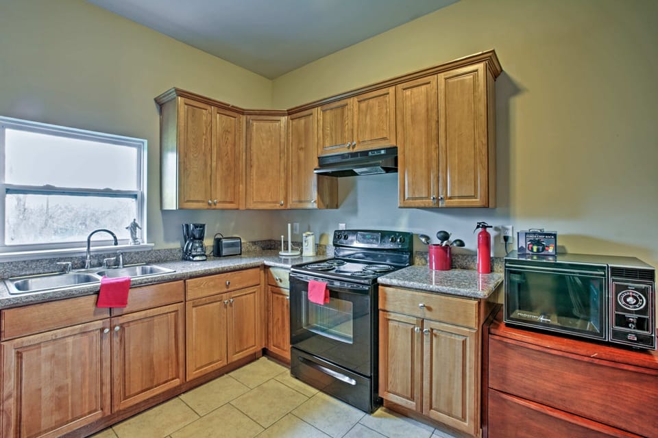 Full sized kitchen.  Full sized appliances.
