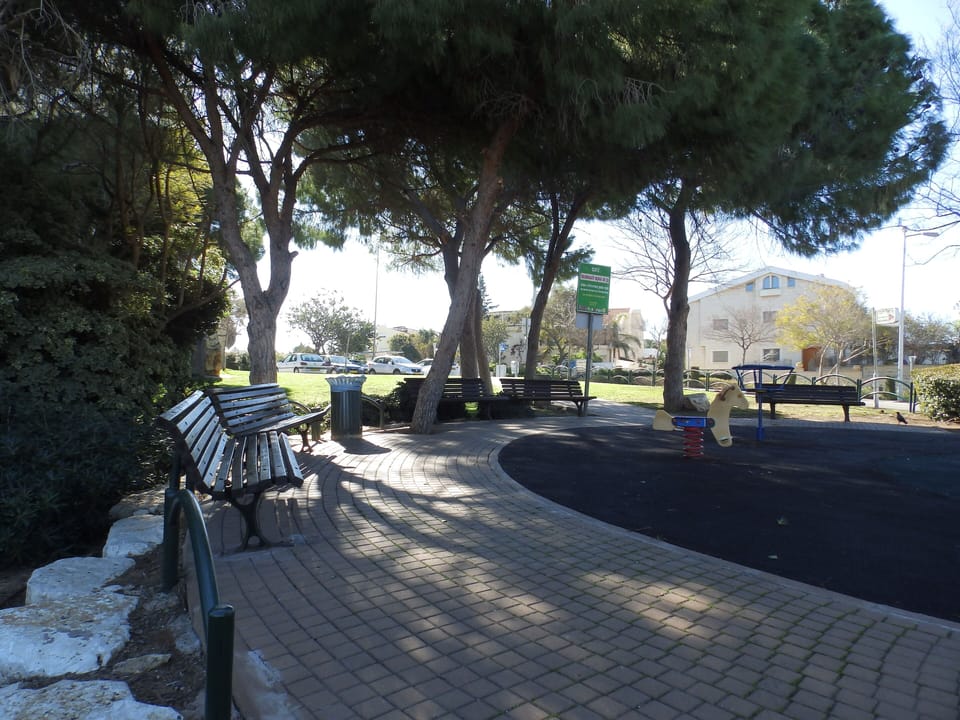 Playground for small kids near by